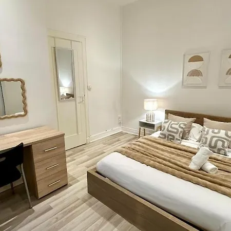 Humility - 1 Bedroom - Close To Pardieu アパート